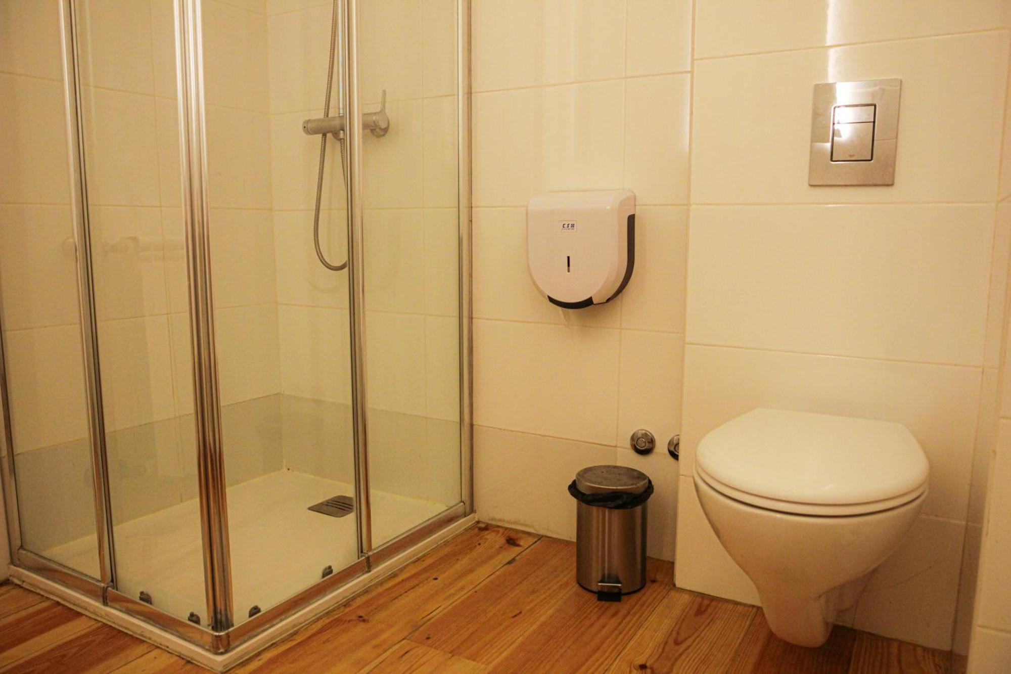 Onefam Ribeira Hostel ปอร์โต ภายนอก รูปภาพ