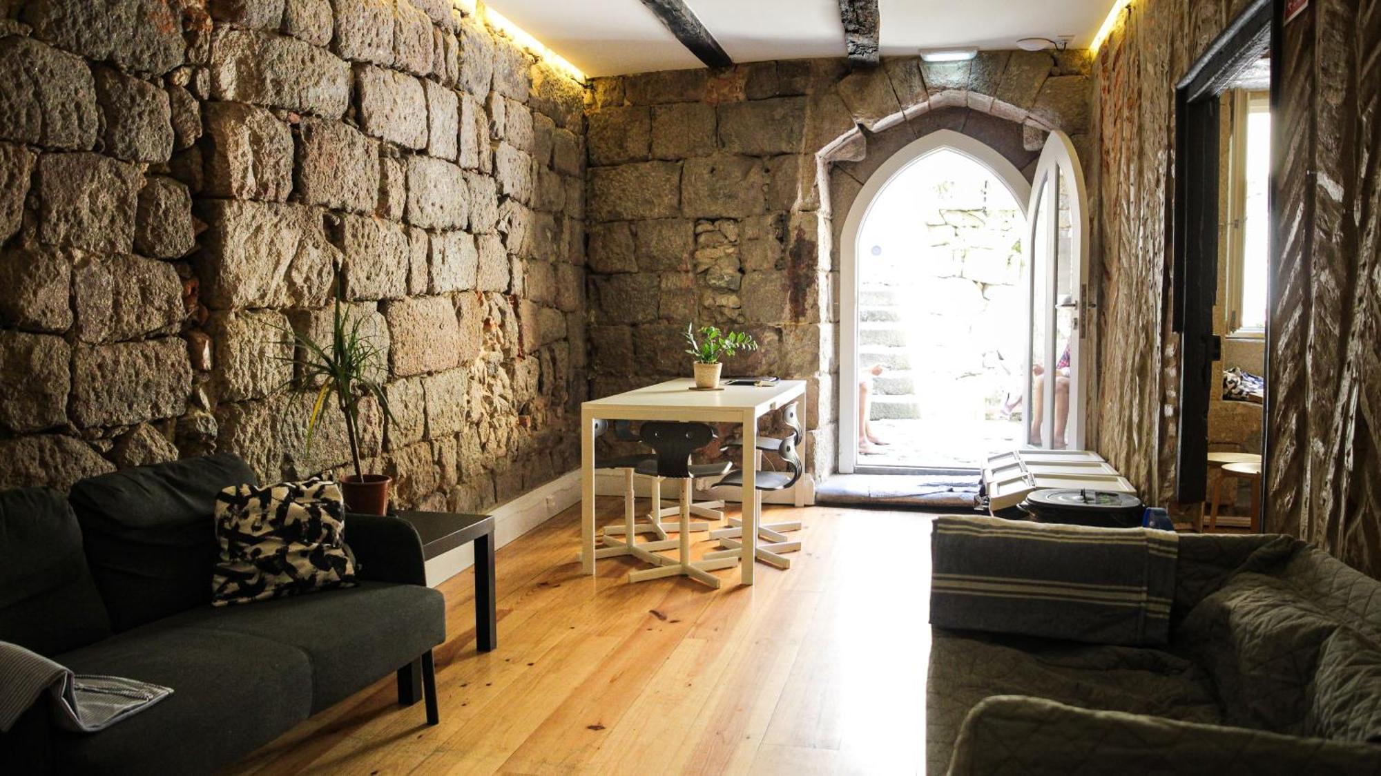 Onefam Ribeira Hostel ปอร์โต ภายนอก รูปภาพ