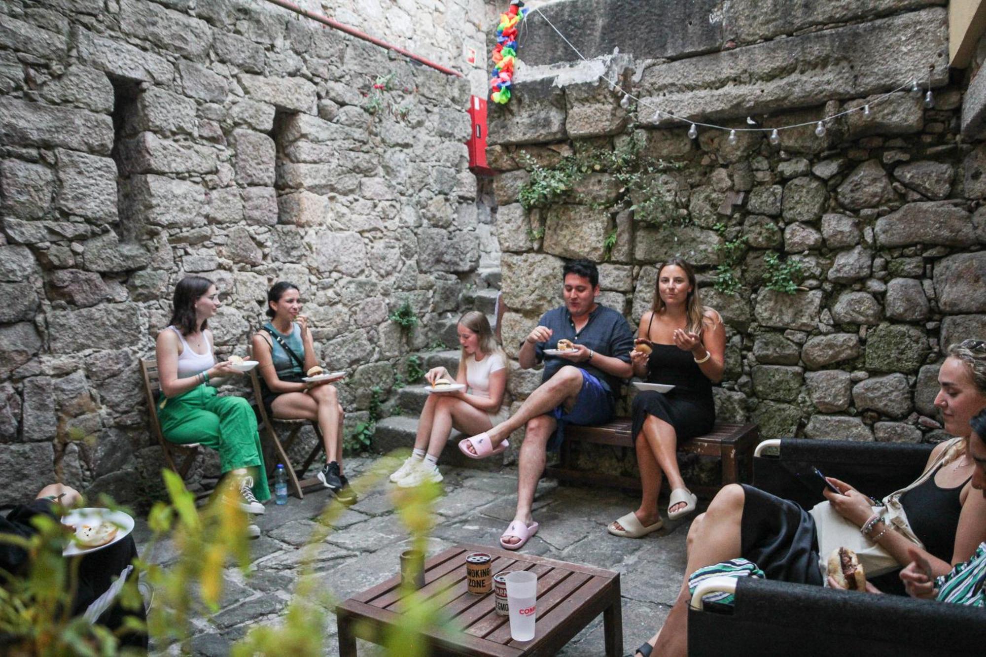 Onefam Ribeira Hostel ปอร์โต ภายนอก รูปภาพ